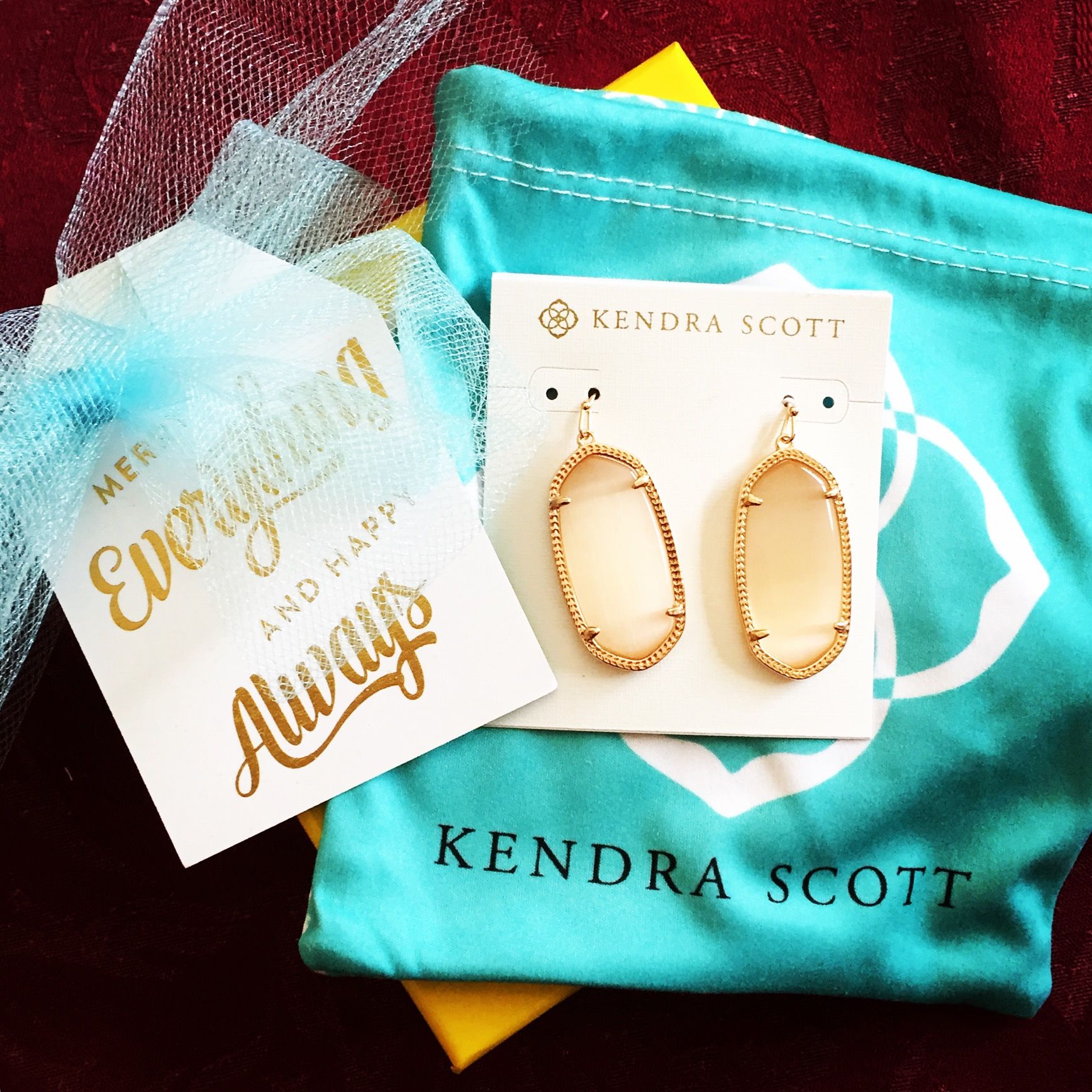 Kendra Scott | Memphis Holiday Gift Guide 2016 | Memphis Invisalign and Braces Dr. Kyle Fagala