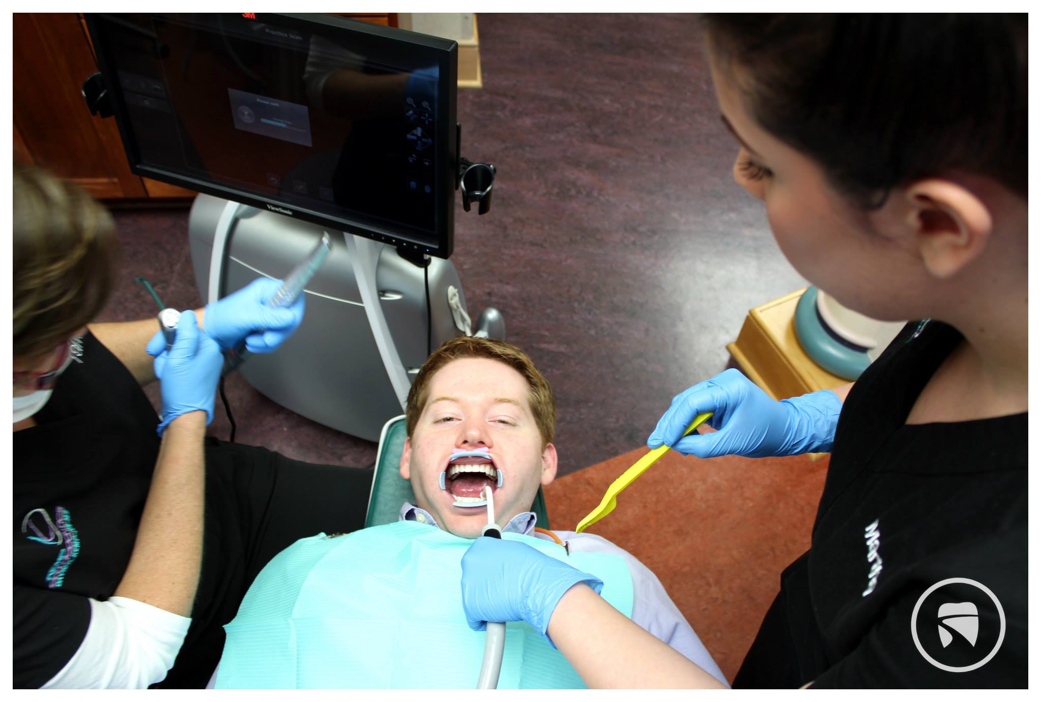 Dr. Kyle Fagala Orthodontist | Digital Scanner | Memphis Orthodontics Technology